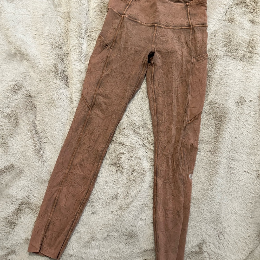 Lululemon 25” tights size 6